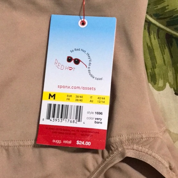 Spanx NWT Panties med beige - Picture 3 of 4